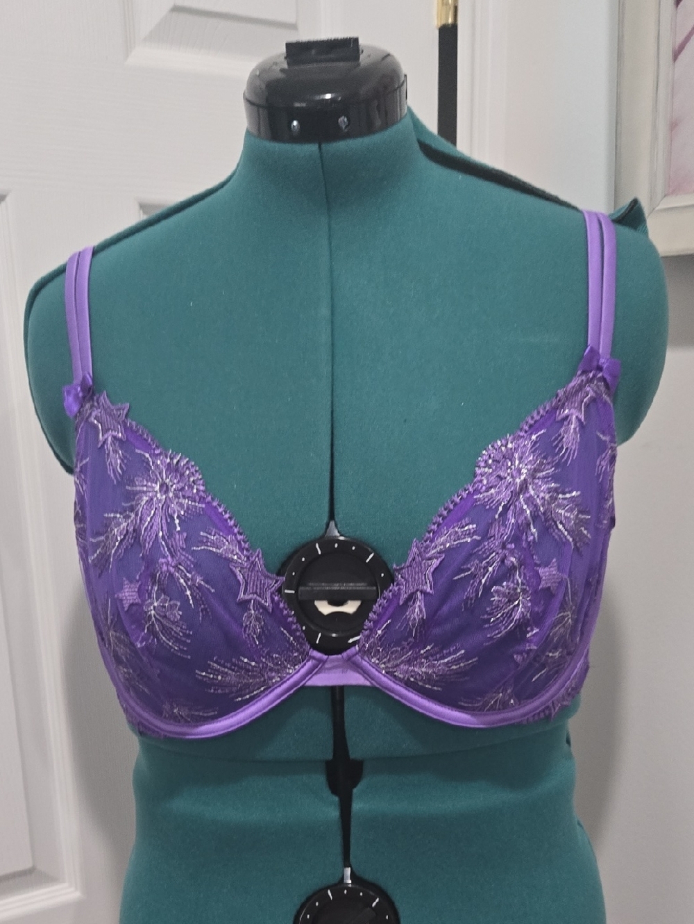Victoria's Secret Violet Star Struck Demi Bra 38D